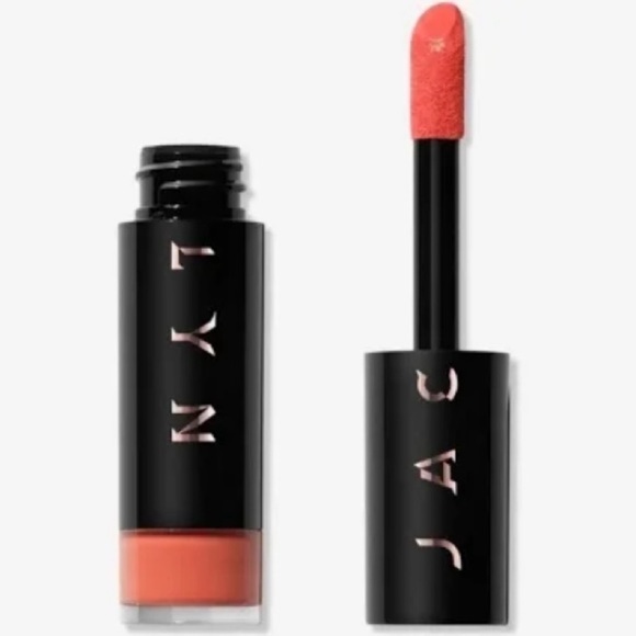 Jaclyn Cosmetics Plush Brush Blurring Cheek Tint: Shade Plush Peach 🌷🍑 - Picture 1 of 10